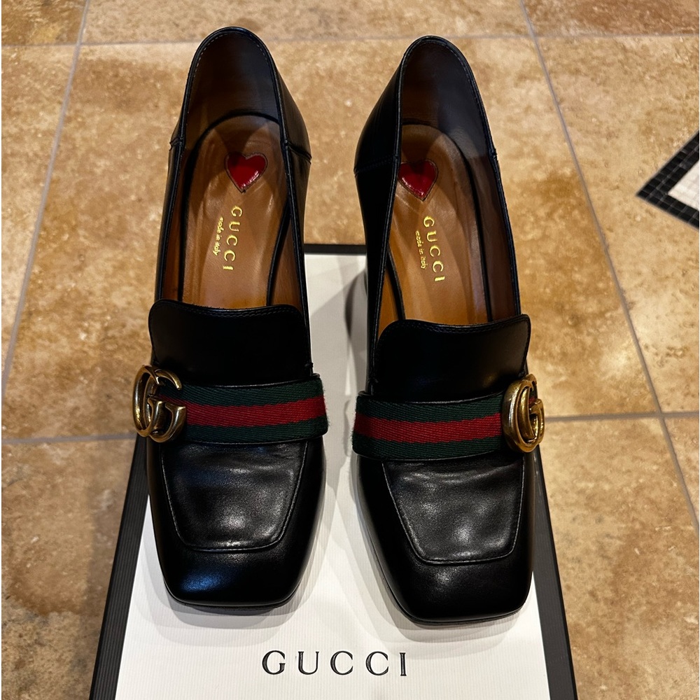 Gucci Betis Glamour Nero shoes!